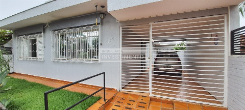 CASAS, Rua Bernardo Sayão