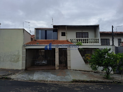 SOBRADOS, Rua José Ely Carvalho Grade