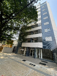Apartamento para Venda em Maringá - PR, Zona 07