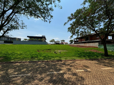 TERRENOS, Estrada Romeirinha