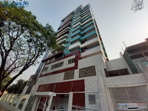 Apartamento para Venda em Maringá - PR, Zona 07