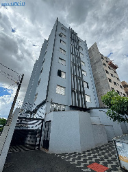 Apartamento para Venda em Maringá - PR, Zona 07