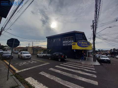 SOBRELOJAS, Avenida dos Palmares