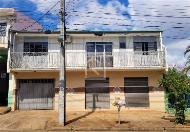 Sobrado para Venda em Maringá - PR, Jd Alvorada