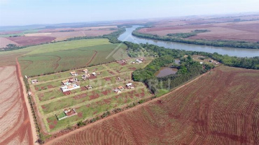 Terreno em Condomínio para Venda em Engenheiro Beltrão - PR, Distrito de Ivailandia