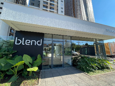 Apartamento para Locação em Maringá - PR, Zona 08