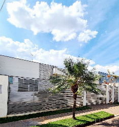 Casa para Venda em Maringá - PR, Jd Tóquio