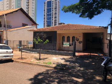 Terreno Comercial para Venda em Maringá - PR, Zona 02