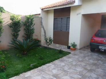 Casa para Venda em Maringá - PR, Cj Hab Céu Azul