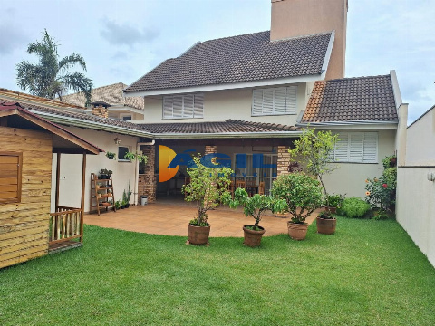 Sobrado em Condomínio para Venda em Maringá - PR, Zona 08