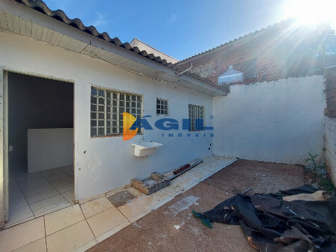 APARTAMENTOS, Rua Antônio Miles