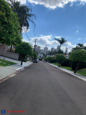 Sobrado em Condomínio para Venda em Maringá - PR, Zona 08