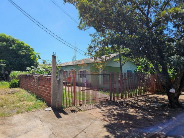 Casa para Venda em Maringá - PR, Zona 06