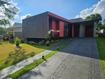 Casa em Condomínio para Venda em Maringá - PR, Alphaville