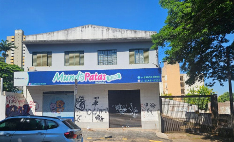 Terreno para Venda em Maringá - PR, Zona 7