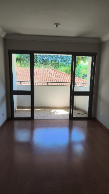 APARTAMENTOS, Avenida Bento Munhoz da Rocha Netto