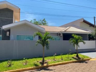 Casa em Condomínio para Venda em Porto Rico - PR, Centro