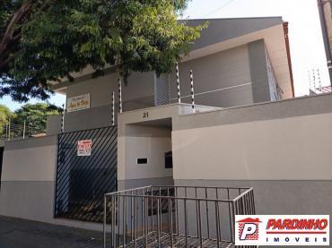 Apartamento para Locação em Maringá - PR, Zona 07