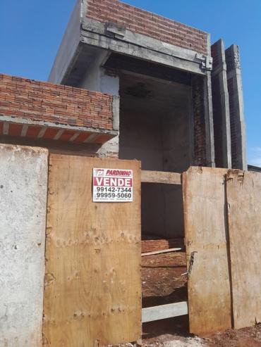 Casa para Venda em Sarandi - PR, Cj Agua Cristalina