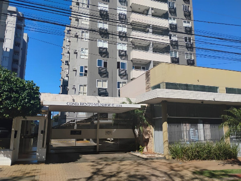 APARTAMENTOS, Avenida Bento Munhoz da Rocha Netto