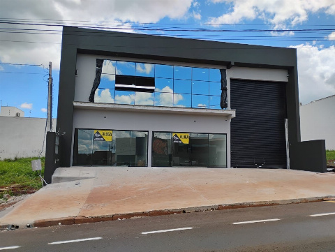 SALAS COMERCIAIS, Avenida Doutor Mário Clapier Urbinati