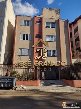 Apartamento para Venda em Maringá - PR, Zona 07