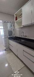 Apartamento para Venda em Maringá - PR, Zona 07