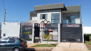 SOBRADOS, Rua Pioneiro Teodoro Negri