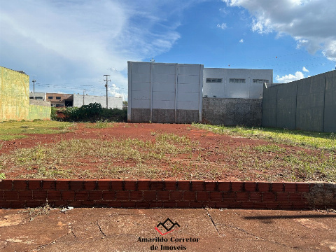 TERRENOS, Rua Pioneiro Salvador Kessa