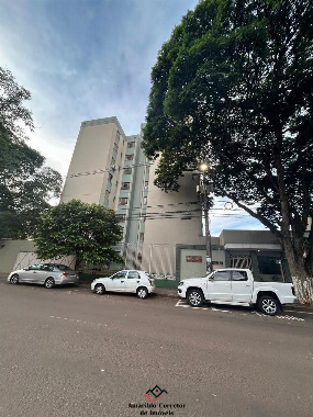 Apartamento para Venda em Maringá - PR, Zona 01 Centro