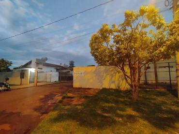 Casa para Venda em Dourados - MS, Chácara Trevo