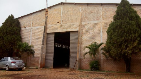 GALPÕES, Rua Ramão Osório