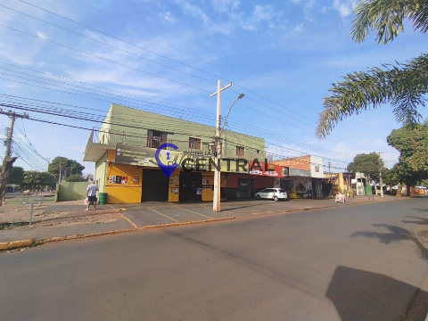 EDIFÍCIOS COMERCIAIS, Rua Monte Alegre