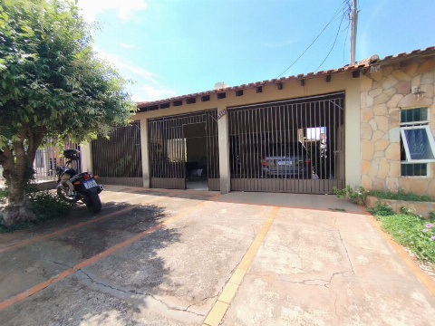 CASAS, Rua Rouxinol