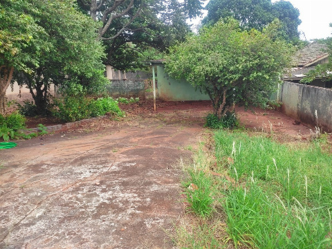 TERRENOS, Rua Castro Alves
