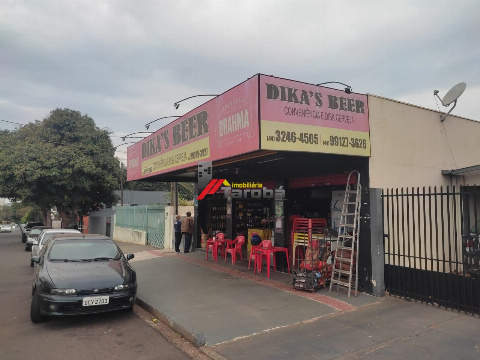 NEGÓCIOS, Rua Universo