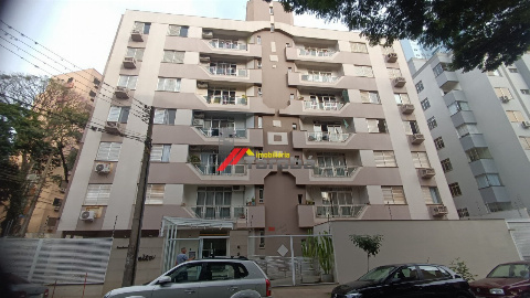 Apartamento para Venda em Maringá - PR, Zona 07