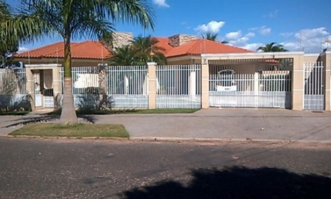 Casa para Venda em Paranavaí - PR, Jd Santos Dumont