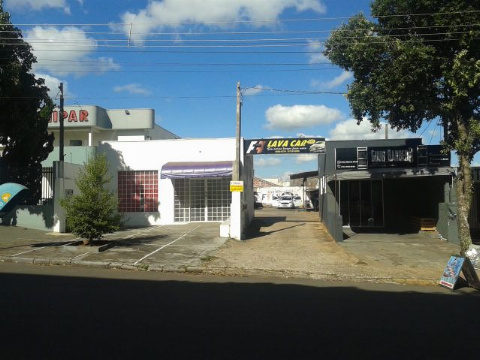SALÕES COMERCIAIS, Avenida Antonio Caoneto