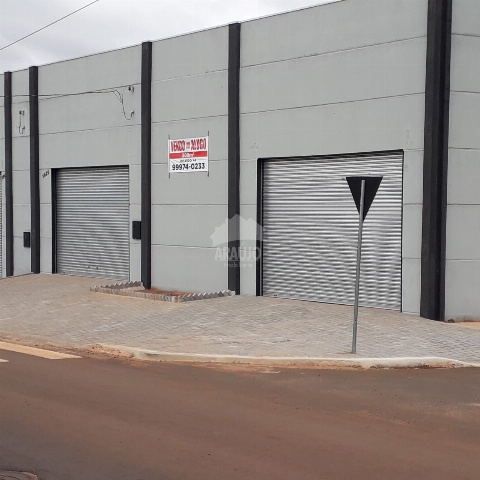 SALAS COMERCIAIS, Rua Guerino Pomin