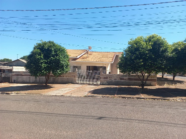 Casa para Venda em Paranavaí - PR, Jd São Jorge