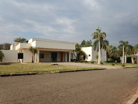 Casa em Condomínio para Venda em Paranavaí - PR, Centro