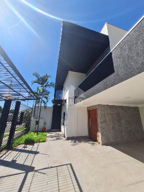 Sobrado para Venda em Paranavaí - PR, Jd Simara