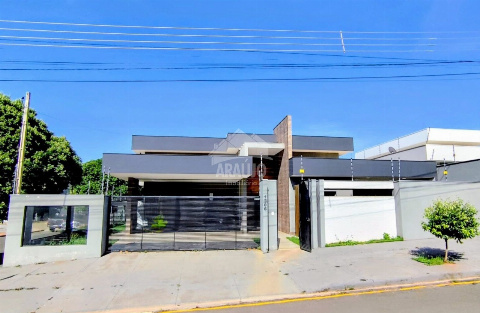 Casa para Venda em Paranavaí - PR, Jd Ouro Branco
