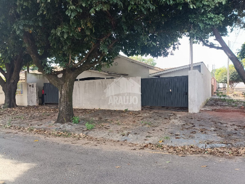 Casa para Venda em Paranavaí - PR, Jd Guanabara