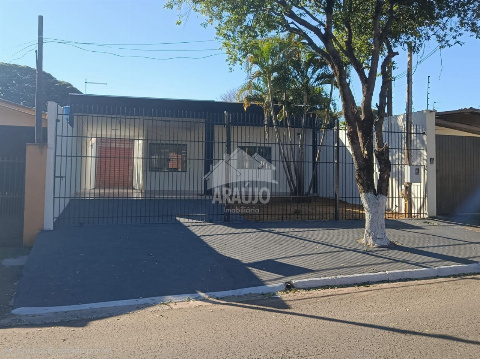 Casa para Venda em Paranavaí - PR, Jd Ipê