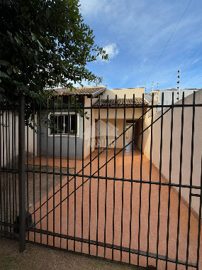 Casa para Venda em Paranavaí - PR, Jd Ipê