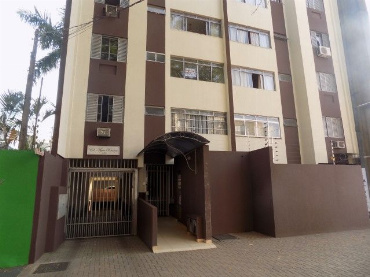 Apartamento para Venda em Maringá - PR, Zona 03