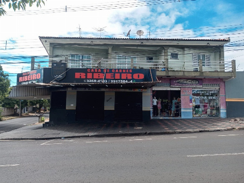 Sobrado para Venda em Maringá - PR, Pq Res Tuiuti