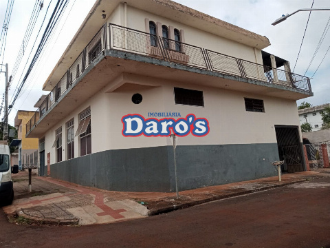 Sobrado para Venda em Maringá - PR, Vl Esperança